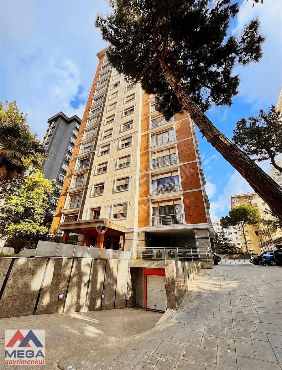 Kadıköy Suadiye Satılık Daire Kaptan Arif Te 4+1 125 M2 Net 24 Saat Güvenlikli Özel Daire