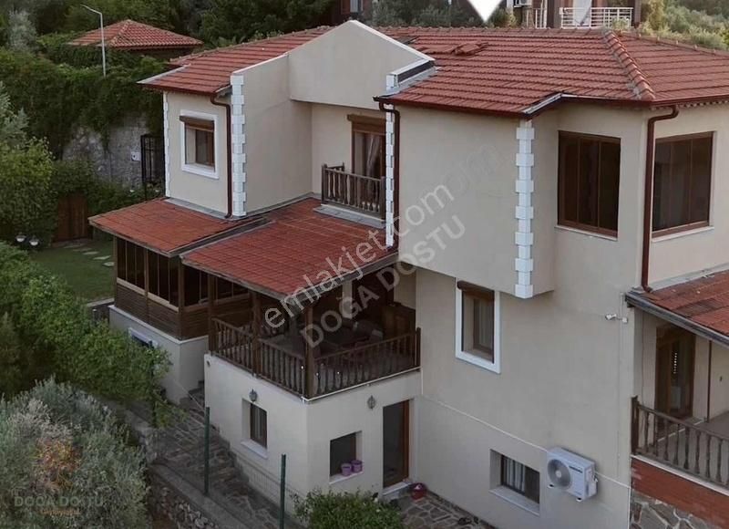 Kemalpaşa Çınarköy Kiralık Villa Doğa Dostu'ndan Kemalpaşa Çınarköy Konaklarında 6+2 Ultra Lüks