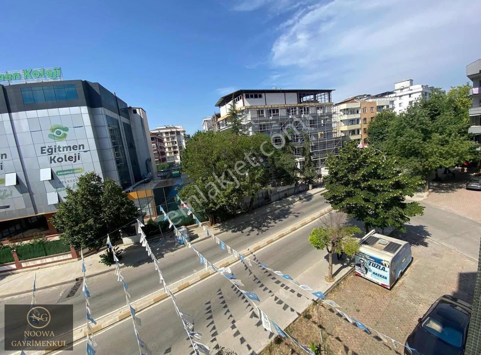 İstanbul Tuzla Kiralık Ofis TUZLA MERKEZDE CADDE CEPHELİ KİRALIK GENİŞ 3+1 OFİS