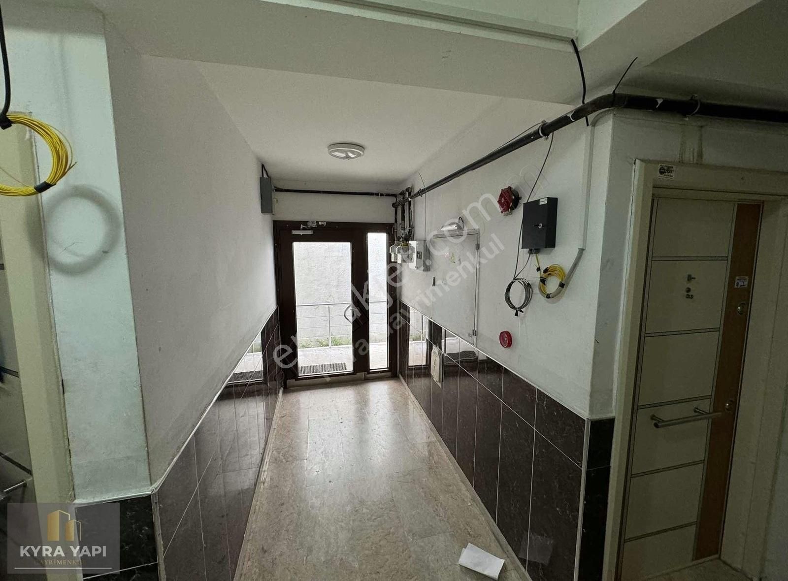 Eyüpsultan Akşemsettin Kiralık Daire Kyra Yapı Dan Cengiztopel Han Sokakta Metro Ya Yakın Kiralık 2+1