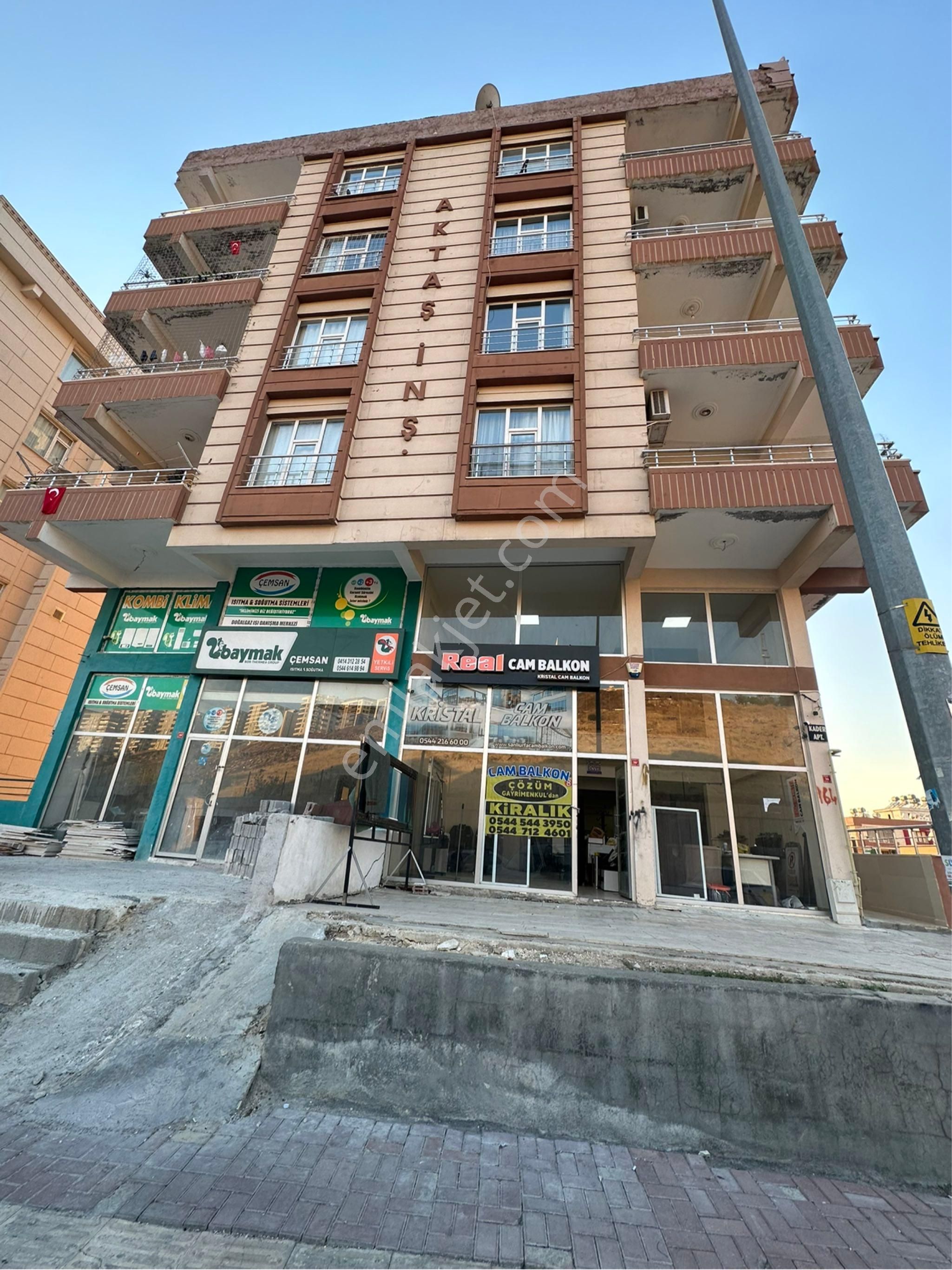 Karaköprü Akbayır Kiralık Dükkan & Mağaza KARAKÖPRÜ 2 NCİ 35 METRE YOLUNA SIFIR 3 KATLI KOCAMAN KİRALIK DÜKKAN