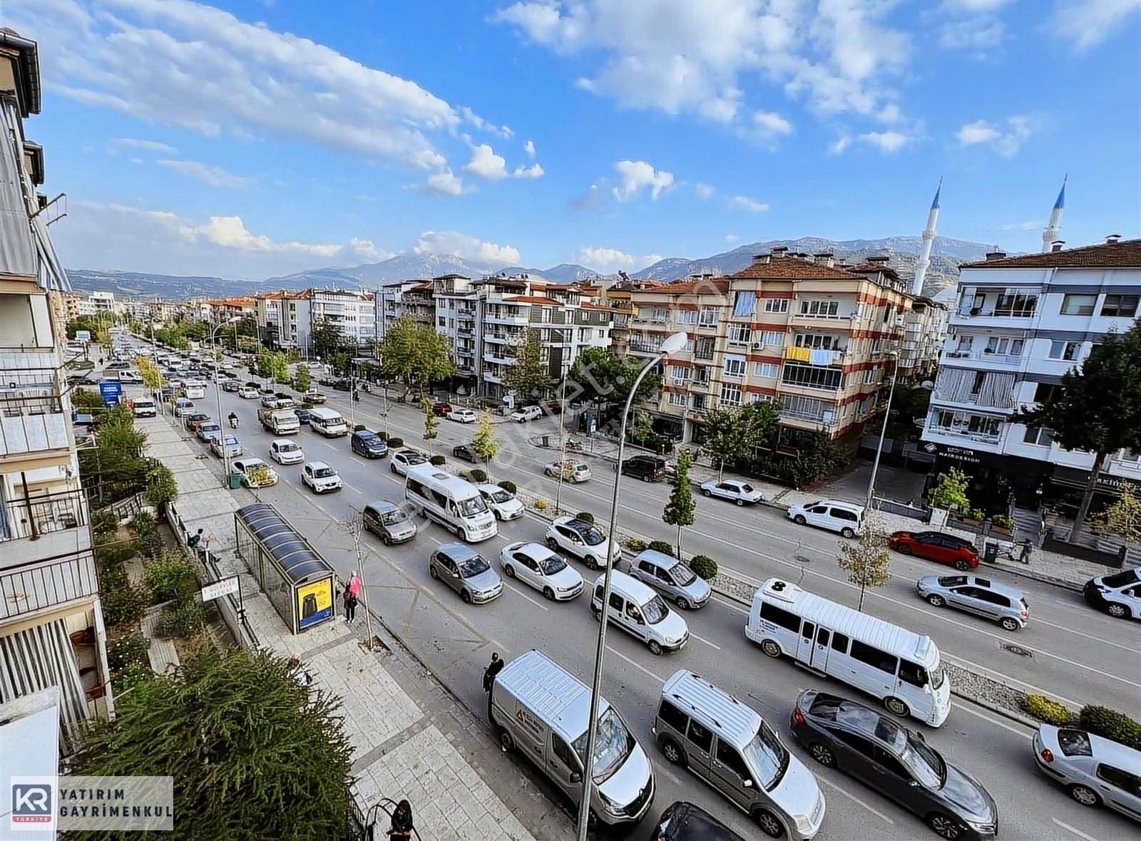 Pamukkale Mehmetçik Satılık Daire KR YATIRIM'dan Ulus Caddesi Gülevler Sitesinde Satılık Daire