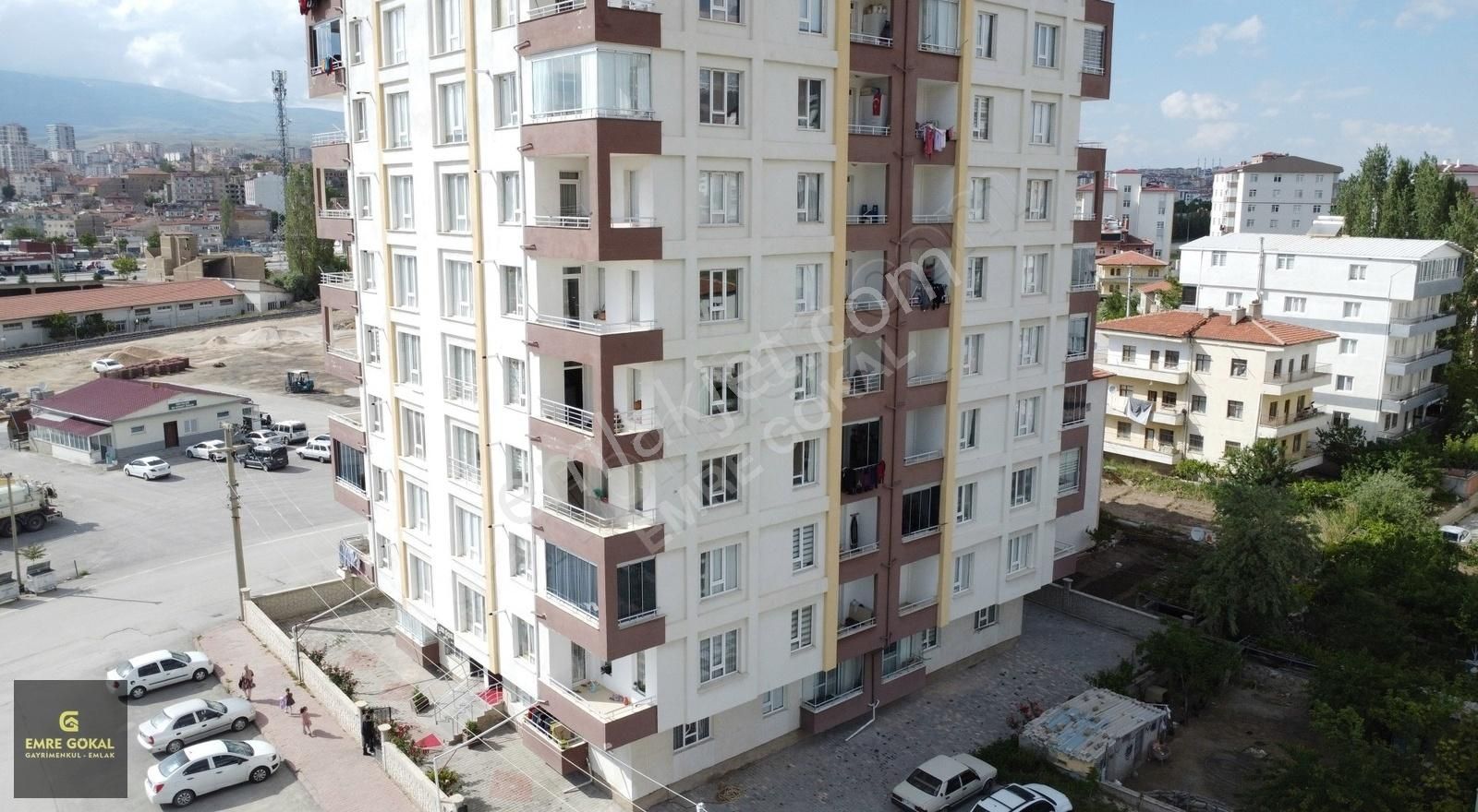 Niğde Merkez İlhanlı Satılık Daire E.GÖKAL İLHANLI MAH. İTFAİYE KARŞISI 3+1 İÇİYAPILI SATILIK DAİRE