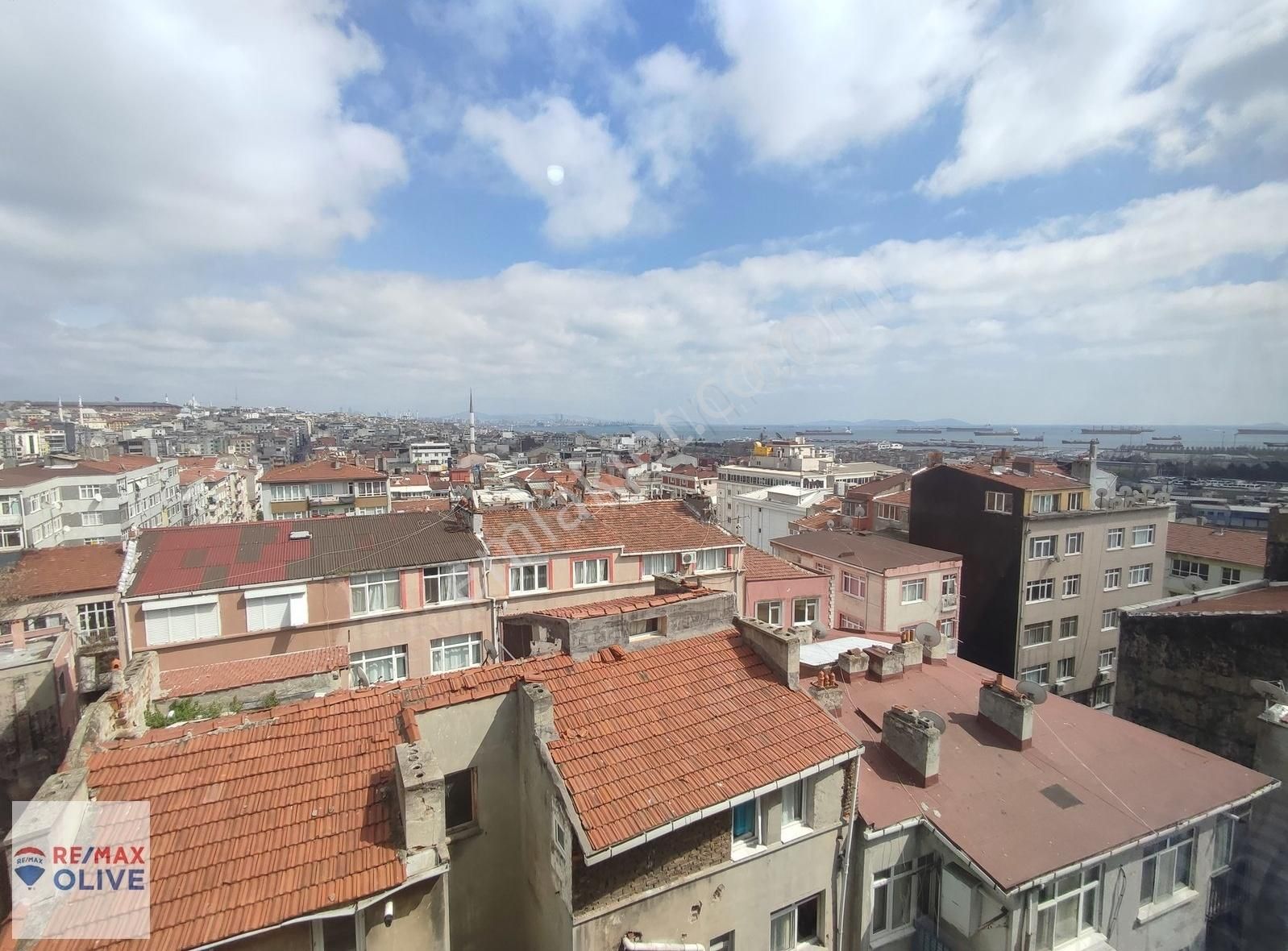 Fatih Aksaray Satılık Daire Deniz Manzaralı Otoparklı 3+1 - 130m² Satılık Daire