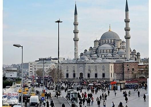 Fatih Rüstem Paşa Devren Dükkan & Mağaza Tahtakale Hasırcılar Caddesi Devren Kiralık Dükkan