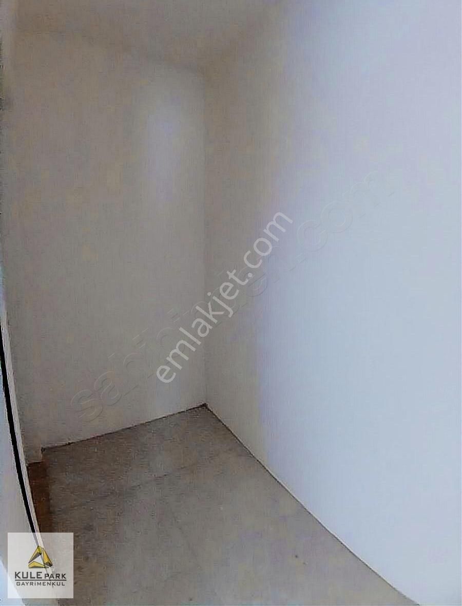 Sarıçam Yeşiltepe Kiralık Daire Kuleparktan Yeşiltepede Az Katlı Bulvar Üzeri D.gazlı 3+1+çb+go