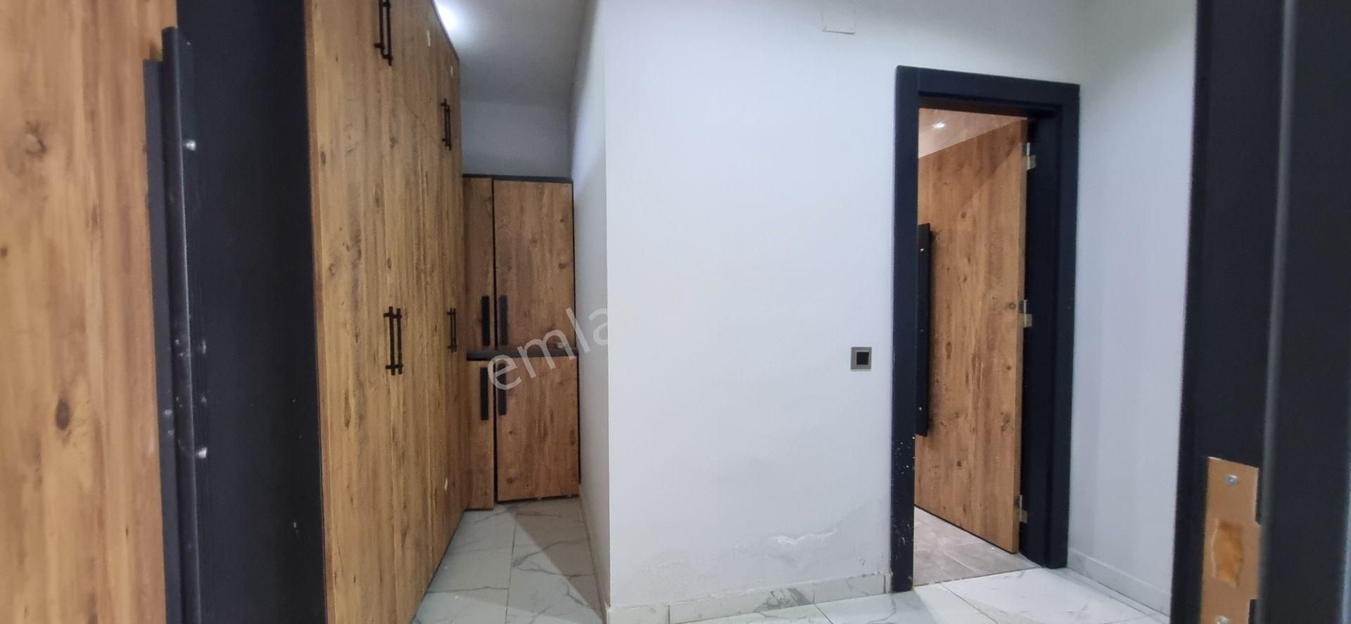 Royal Emlak Arpaçbahşiş Mah Denize Yakın Satılık Tripleks Villa - Görsel 4