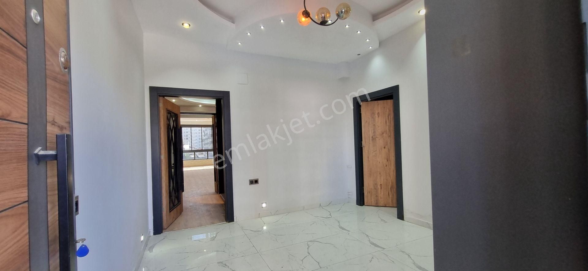 Royal Emlak Arpaçbahşiş Mah Denize Yakın Satılık Tripleks Villa - Görsel 21