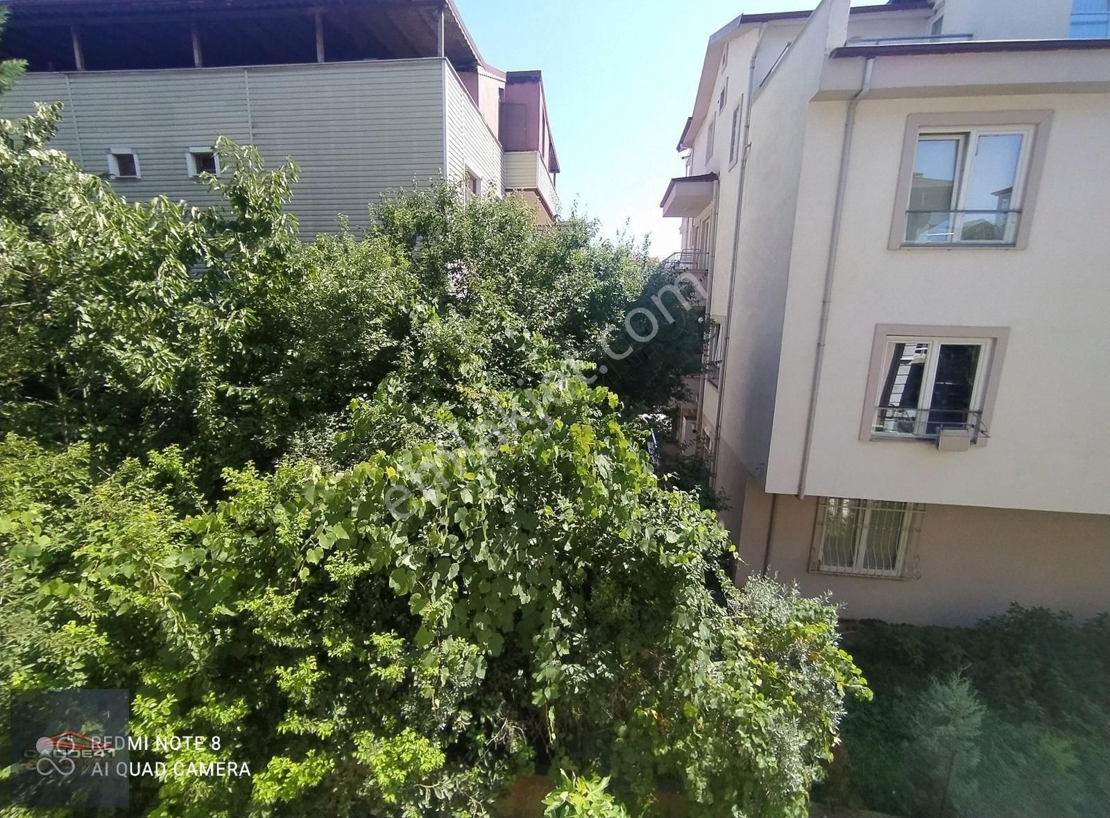 İzmit Yenişehir Satılık Daire CADDE41 den YENİŞEHİRDE 1+1 ARAKAT EŞYALI DAİRE