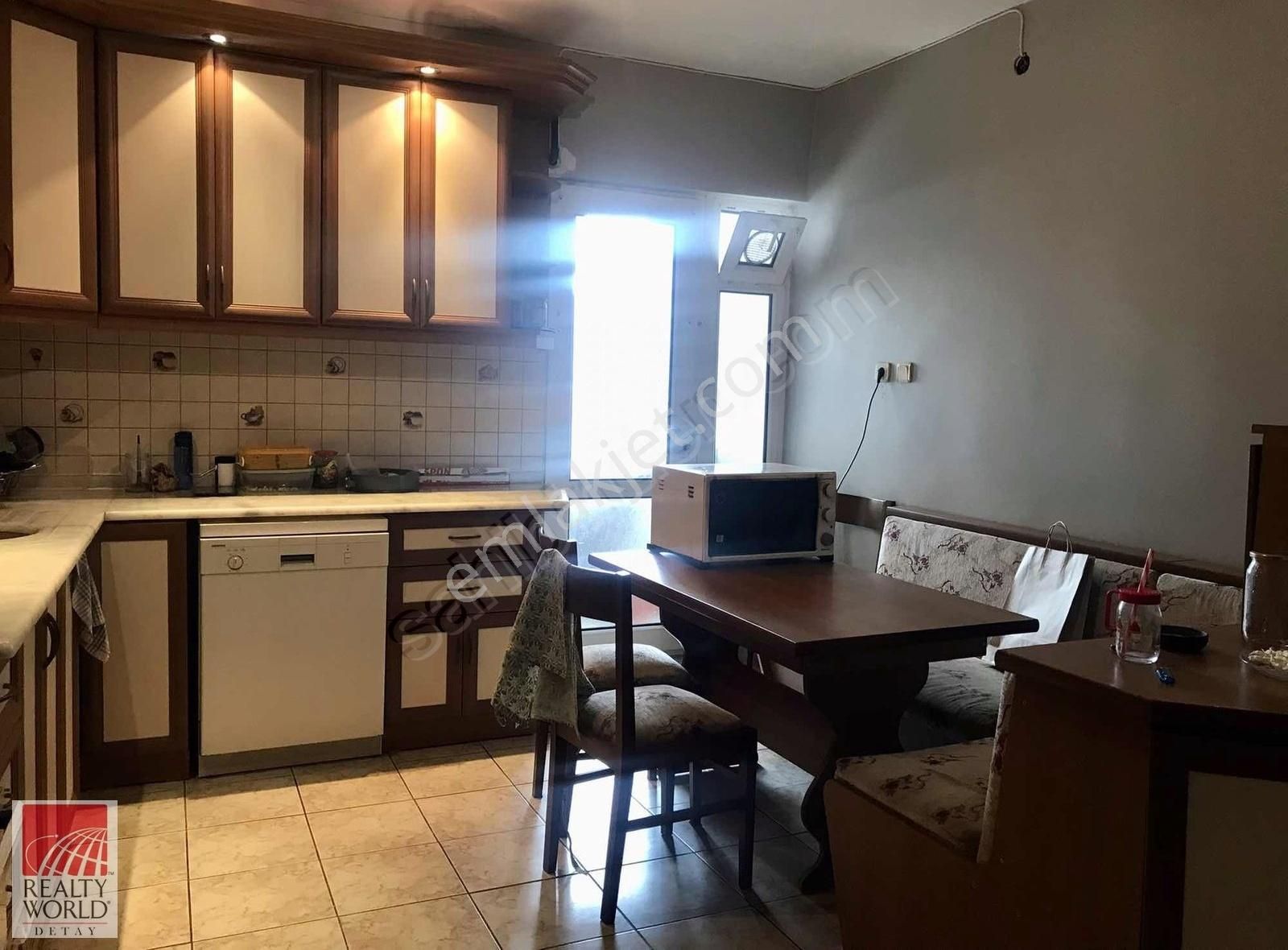 Tepebaşı Hoşnudiye Satılık Daire KIZILCIKLI MAHMUT PEHLİVAN CADDE ÜZERİ 200m2 SATILIK 3+1 DAİRE