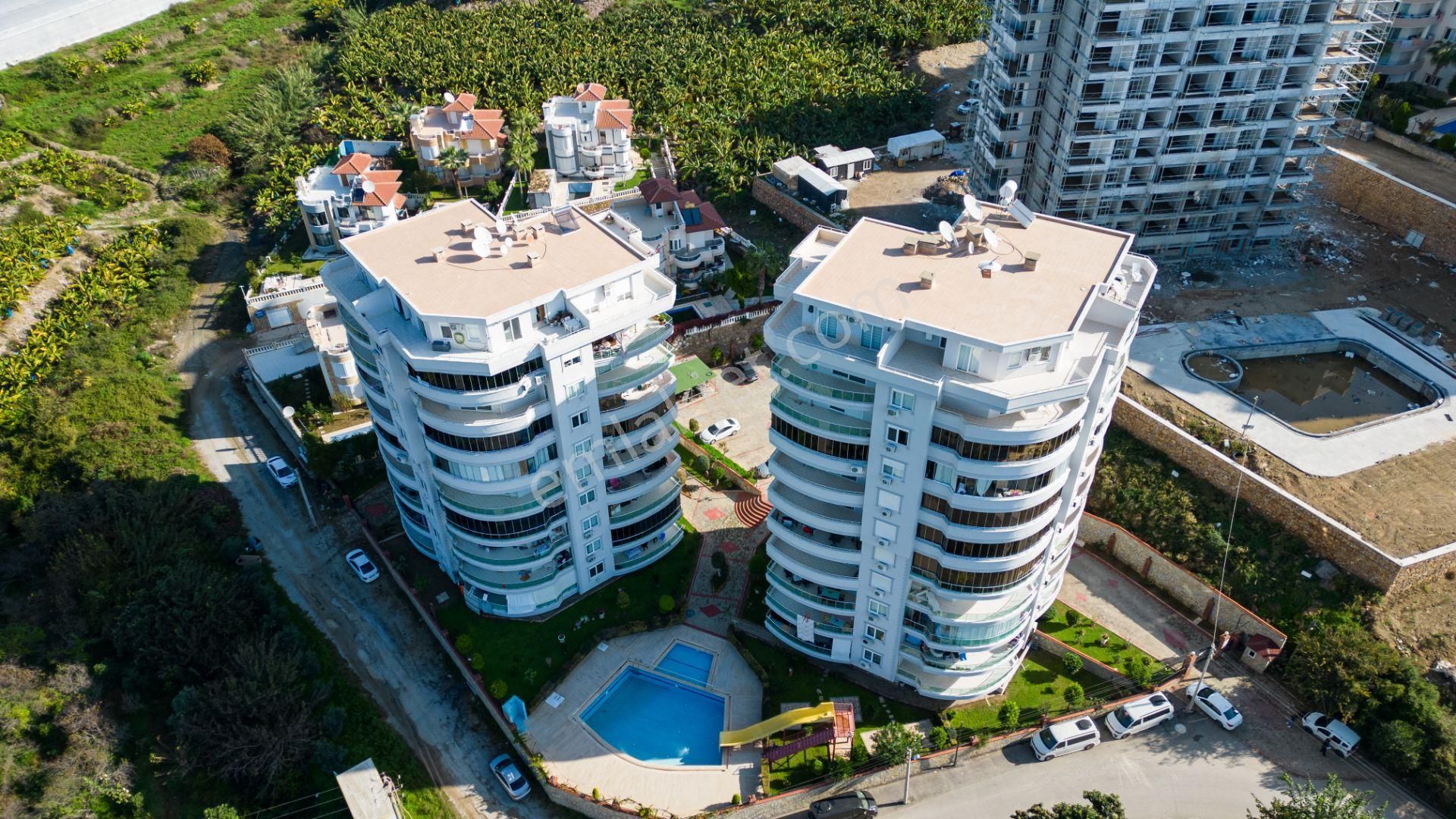 Antalya Alanya Deniz Manzaralı Satılık Daire  Mahmutlar mahallesi Yenisey Yaparlı Bulut sitesi 2+1 odalı deniz manzaralı satılık daire