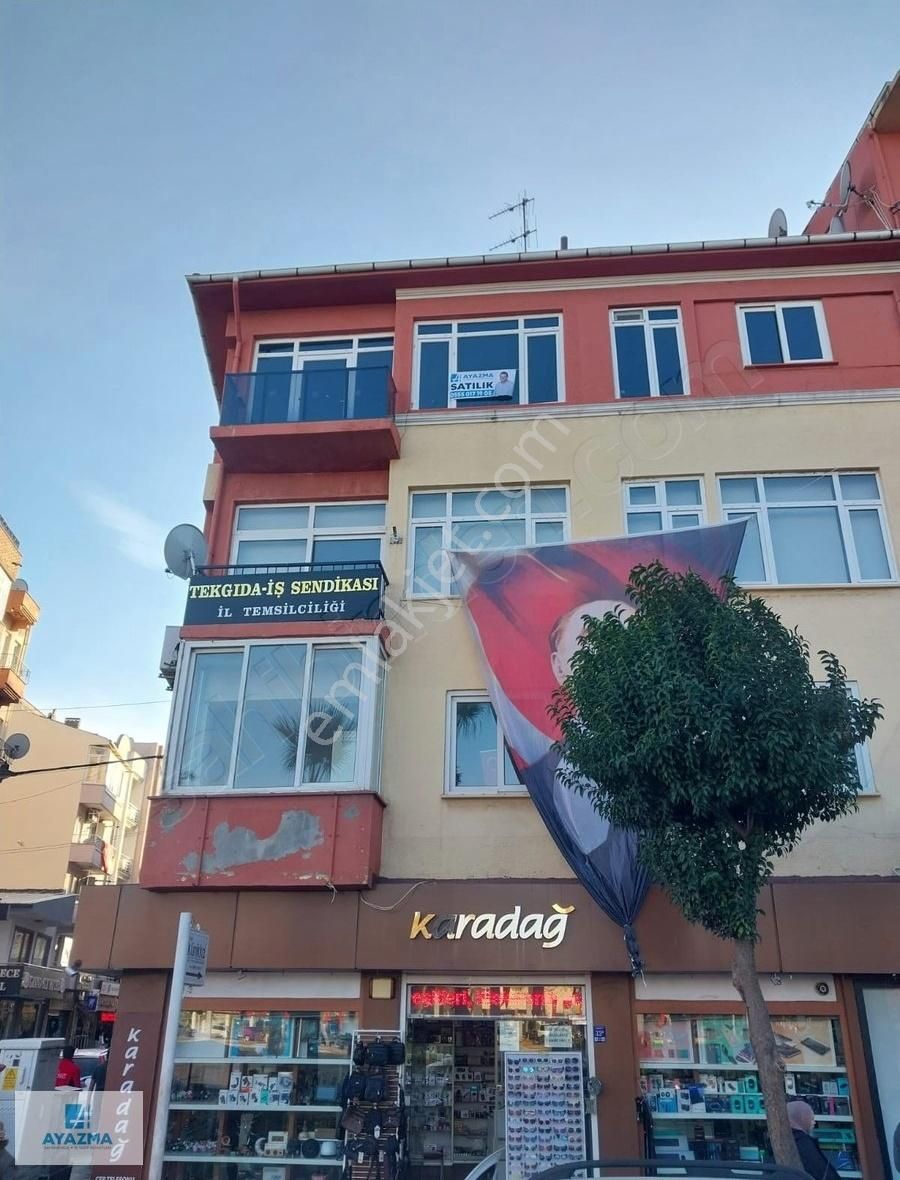 Çanakkale Merkez Kemalpaşa Satılık Daire Cumhuriyet Meydanı Tabela Değeri Yüksek 1+1 Daire / Ofis