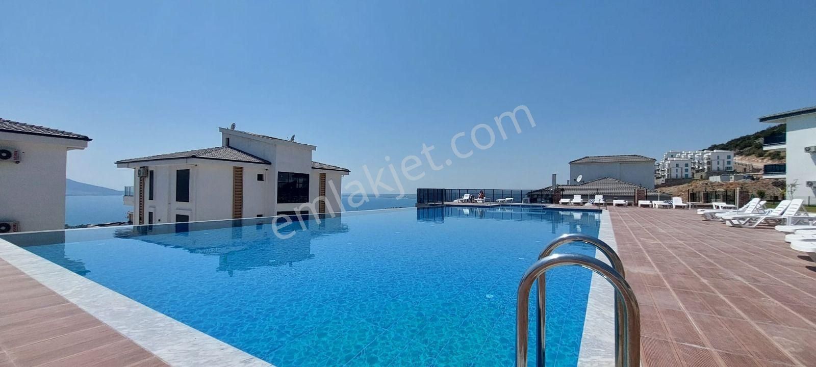 Didim Akbük Deniz Manzaralı Site İçerisinde Özel Bahçeli 2+1 Daire - Görsel 18