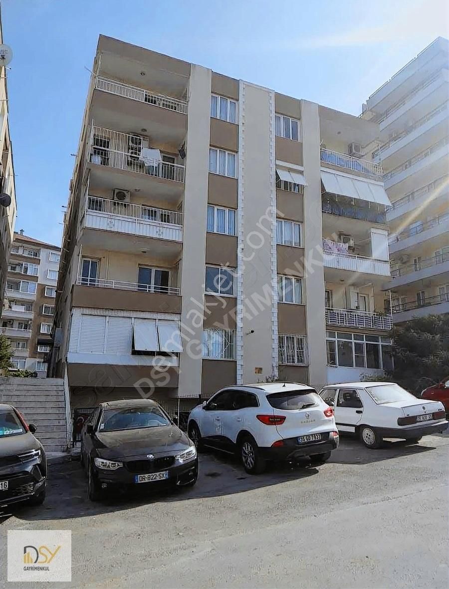 Buca Atatürk Kiralık Daire Buca Hasanağa Bahçesi Karşısı Kiralık 2+1 Doğalgazlı Ev