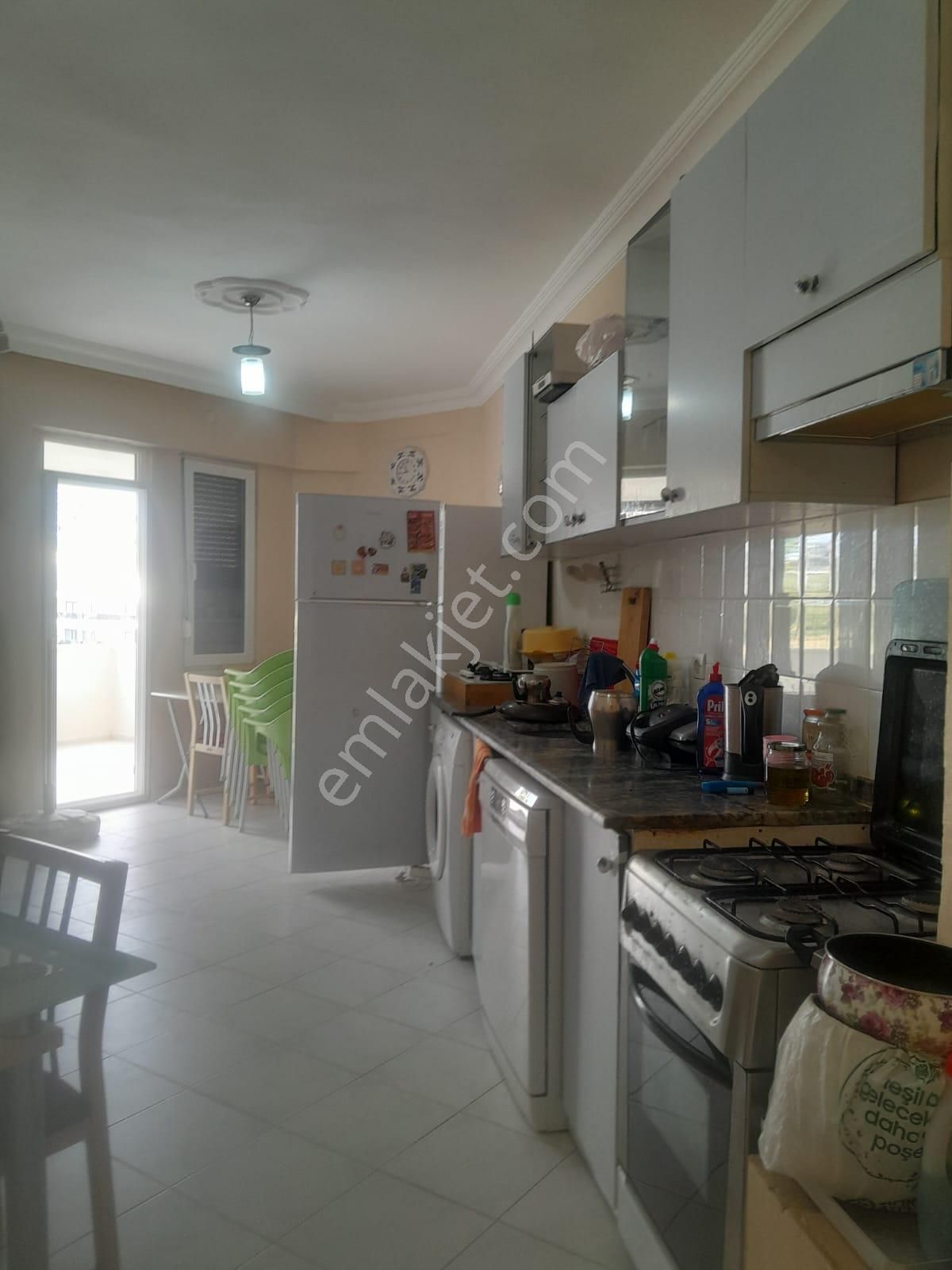 Alanya Avsallar Satılık Daire  ALANYA AVSALLAR MAH.DENİZE 400 MT.SATILIK 2+1 DAİRE