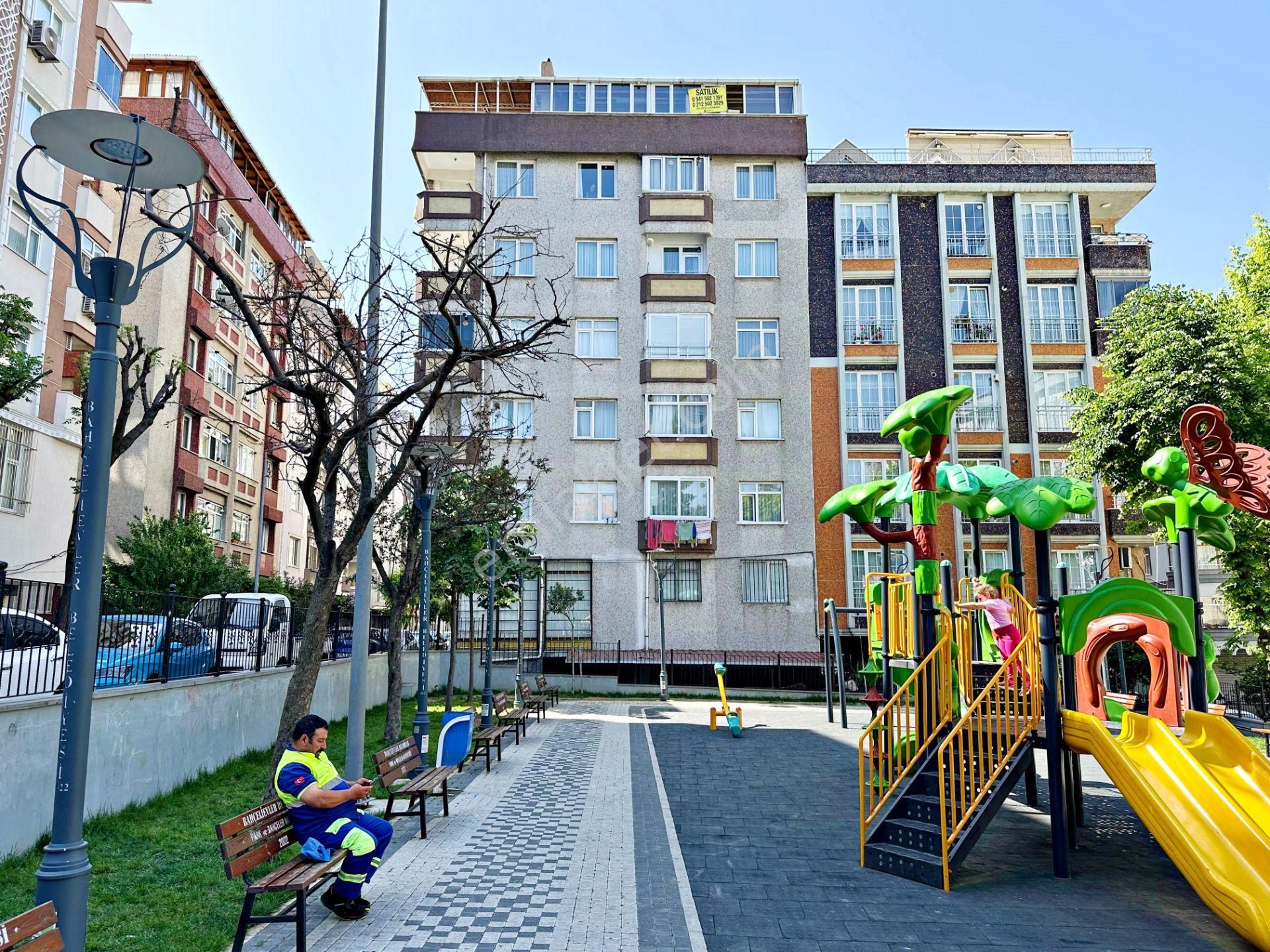 Bahçelievler Siyavuşpaşa Satılık Daire  Marcity'den Siyavuşpaşa Merkezde 2+1 Temiz Yüksek Giriş Daire