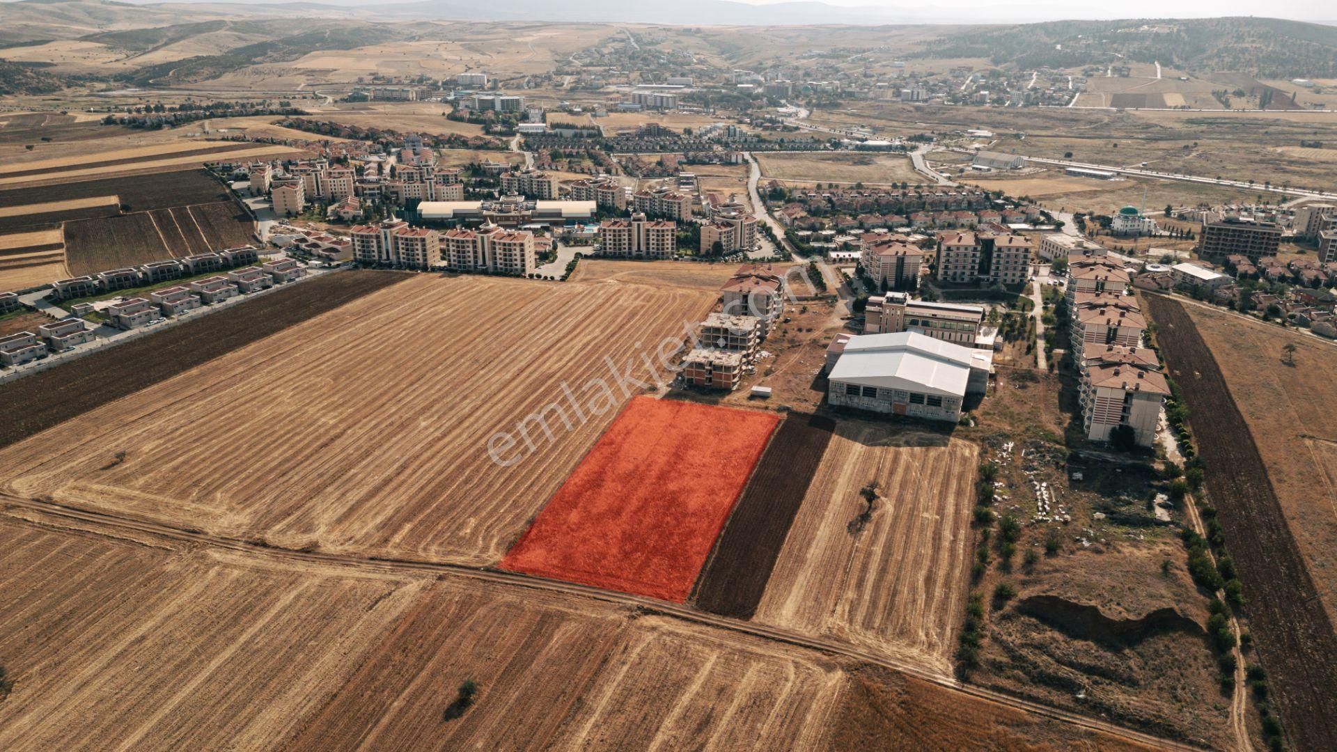 İhsaniye Yaylabağı Bld. (Esentepe) Satılık Turizm İmarlı Afyonkarahisar Termal Oteller Bölgesinde 5 Kat Otel İmarlı