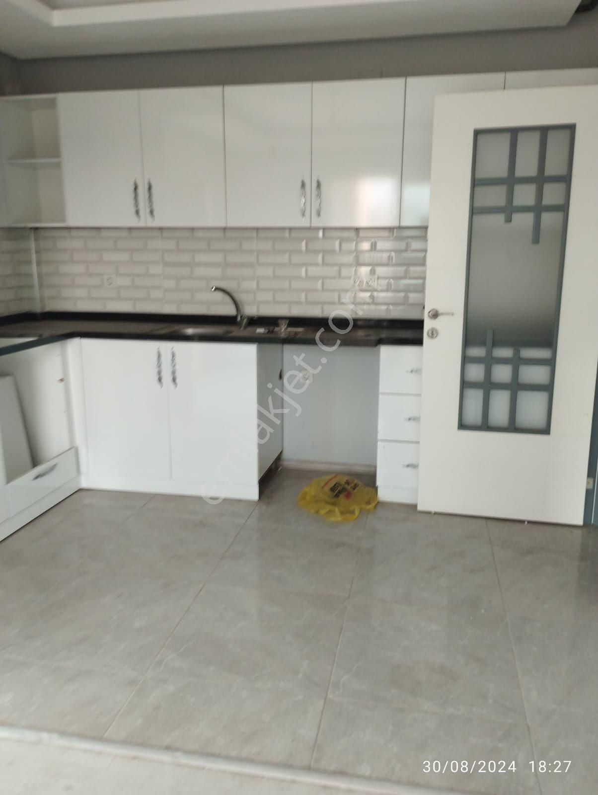 Seyhan Yenibaraj Kiralık Daire Yenibaraj Cadde Üzeri Sıfır Full Extralı 5+1 Kiralık Lüks Dubleks Daire