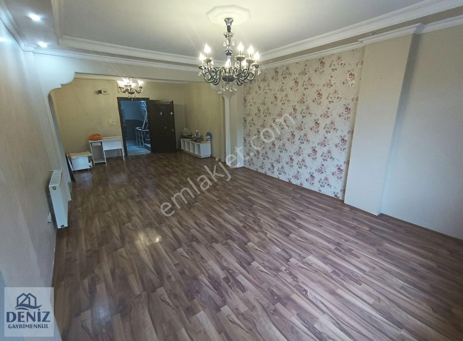 Eyüpsultan Çırçır Kiralık Daire Deniz Gayrimenkulden İmarda Metroya Yakın 90m2 2+1 Ara Kat Daire