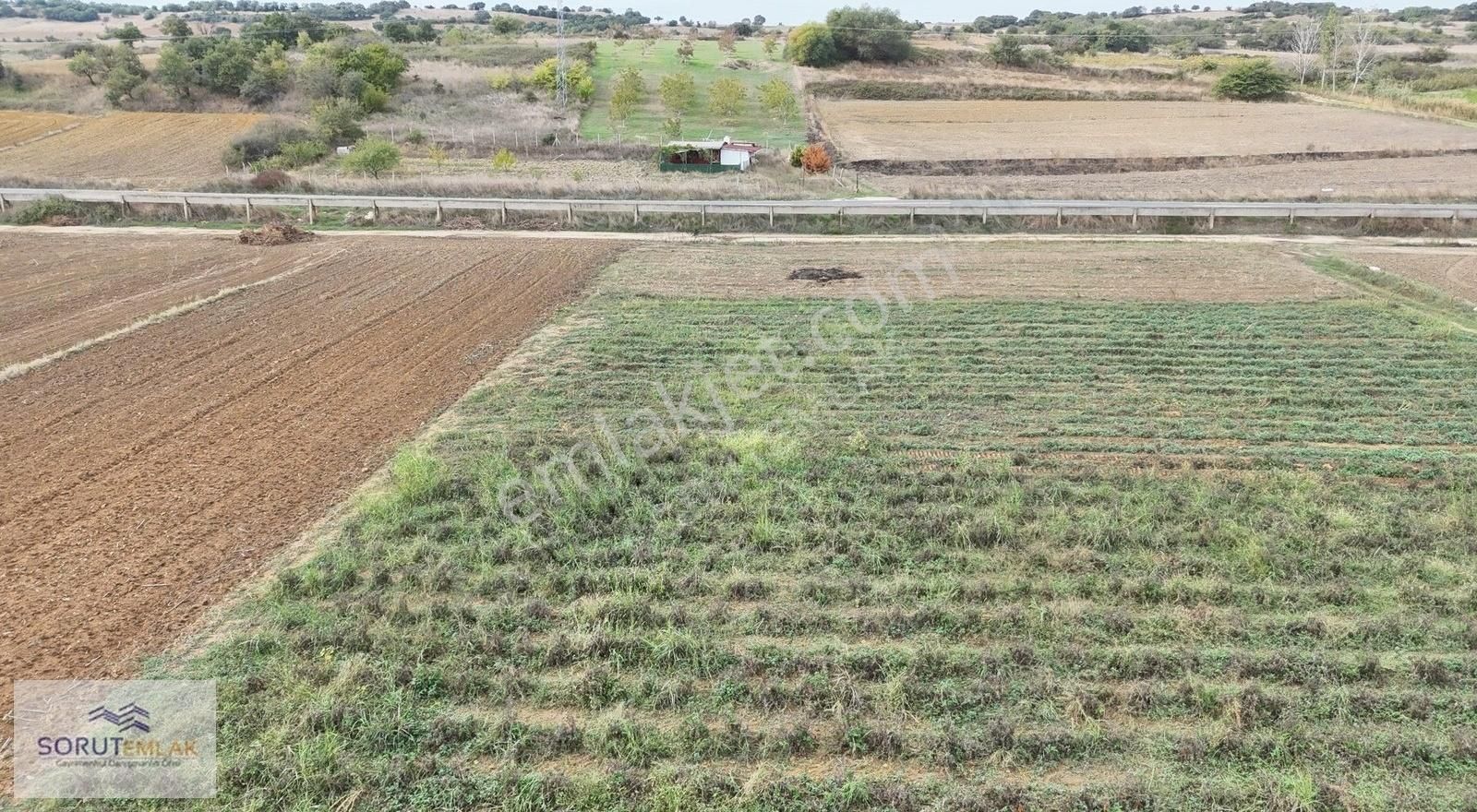 Keşan Mecidiye Köyü (Atatürk) Satılık Tarla SAHİL YOLUNA CEPHE 1.426 M2 SATILIK TARLA