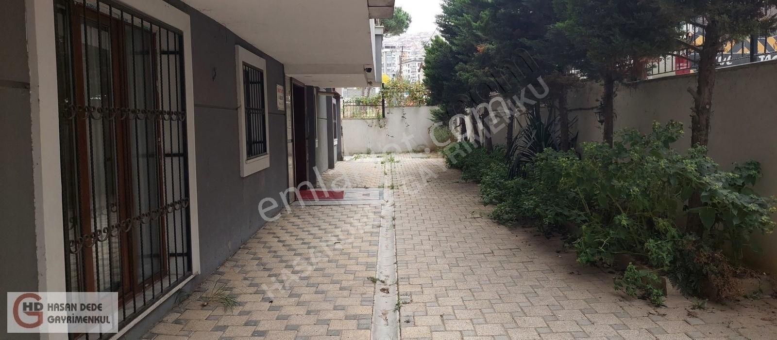 Maltepe Girne Havalimanına Yakın Kiralık Daire GİRNE MAHALLESİNDE Y.GİRİŞ EBEVEYN B.ASANSÖRLÜ