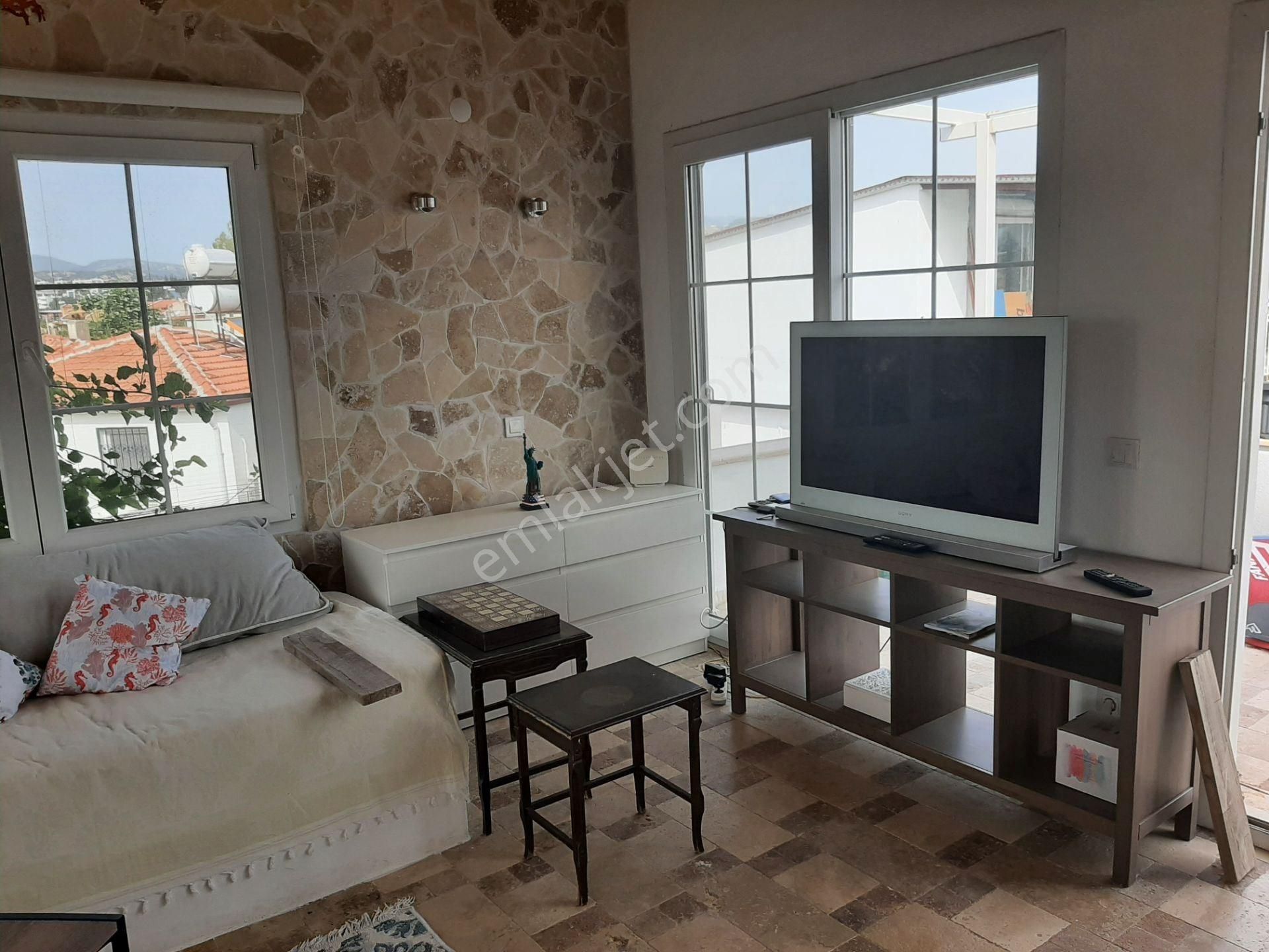 Aydın Kuşadası Deniz Manzaralı Satılık Villa Kuşadası Sahil Siteleri Satılık Villa