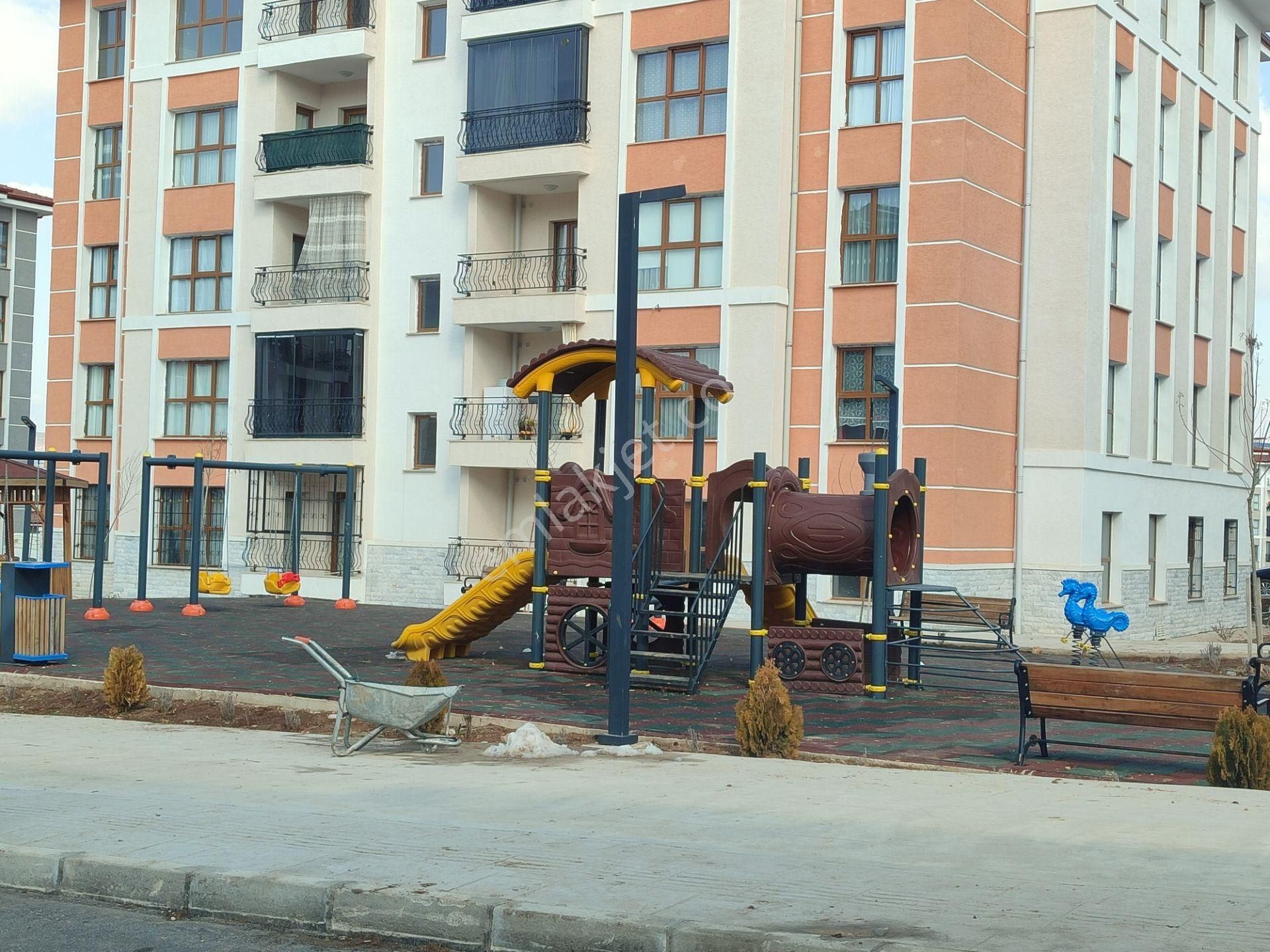 Çevre Yolu Yemişilik 1.etap Toki'den 3+1 Yüksek Giriş Yeni Yapılı Daire