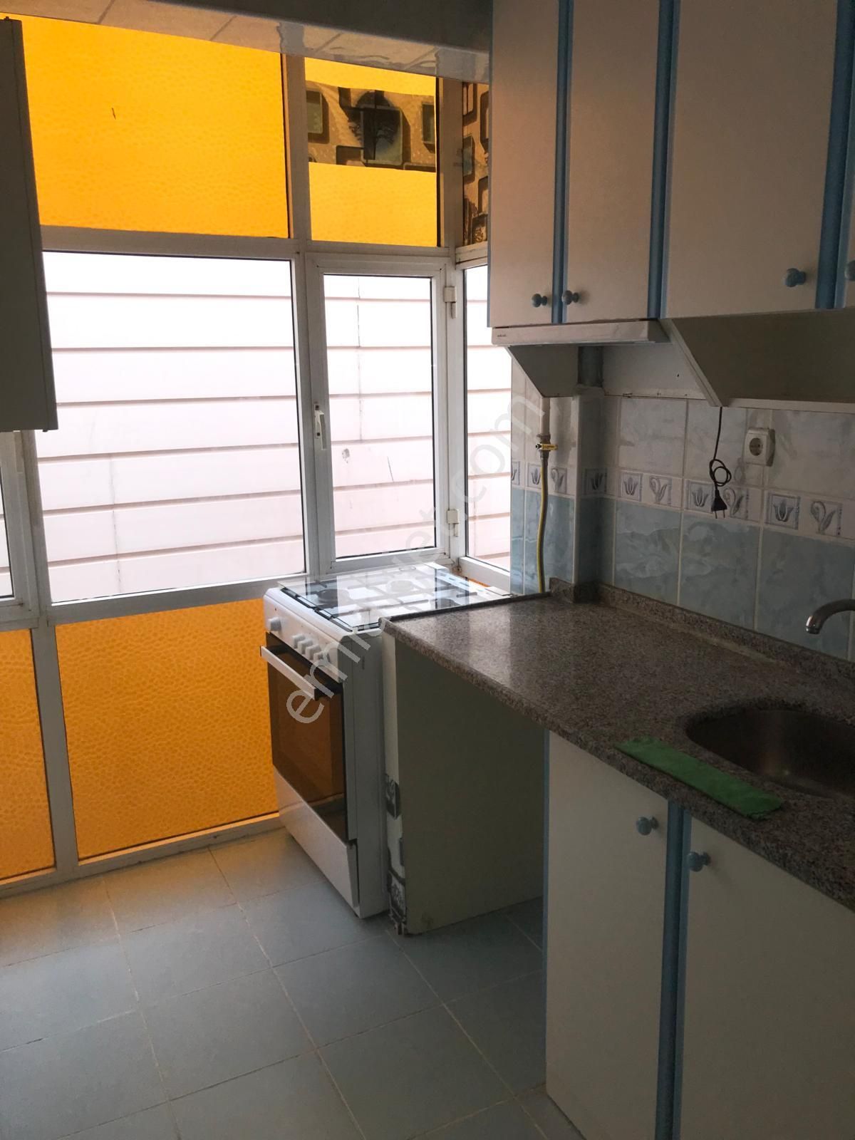 Eşyalı Kiralık Daire 2+1 Çarşı İçinde - Görsel 8
