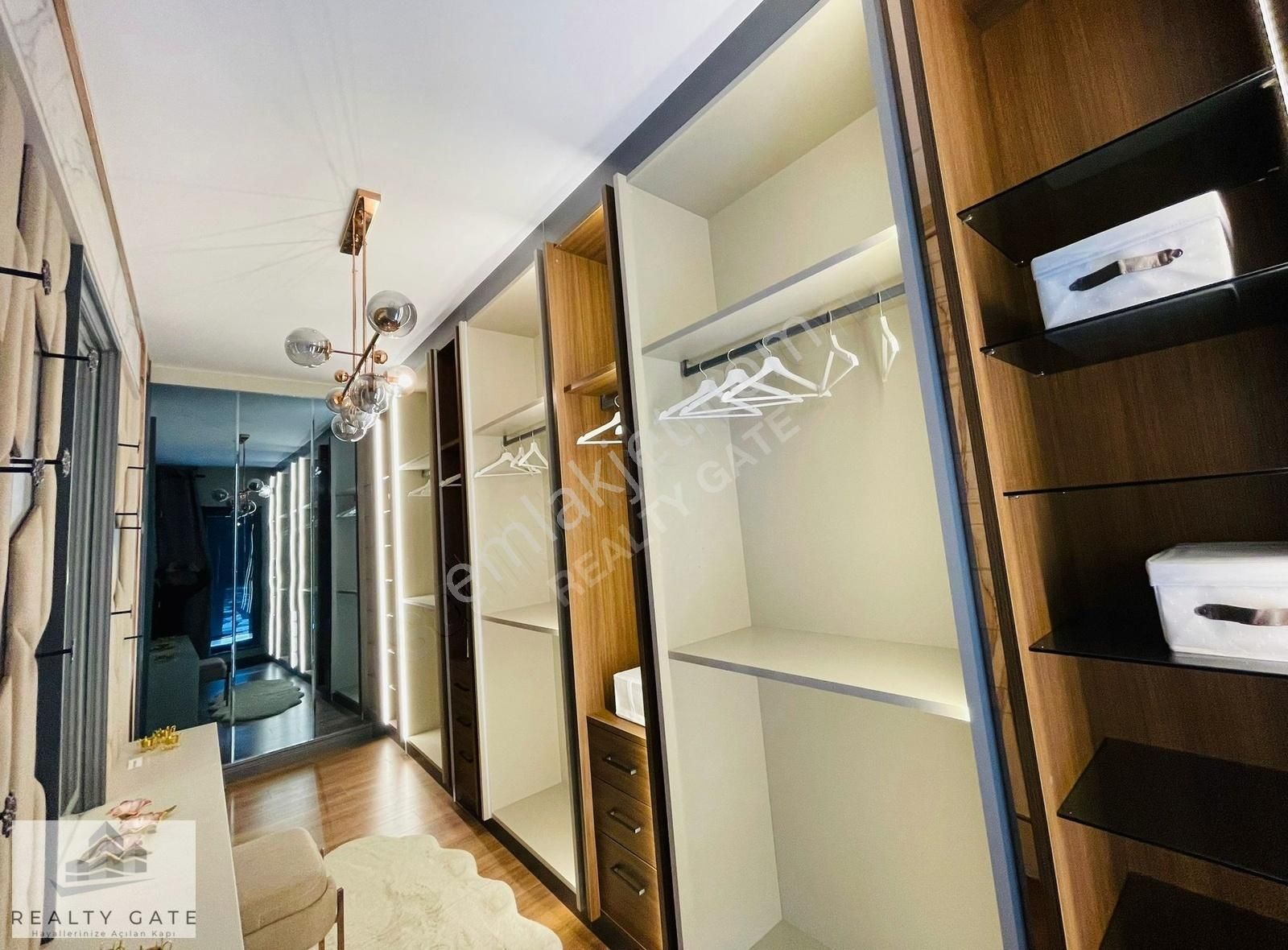 Realty Den Ovacık Bulvarda Muhteşem Lüks Yapısı İle 4+1 Daireler - Görsel 11