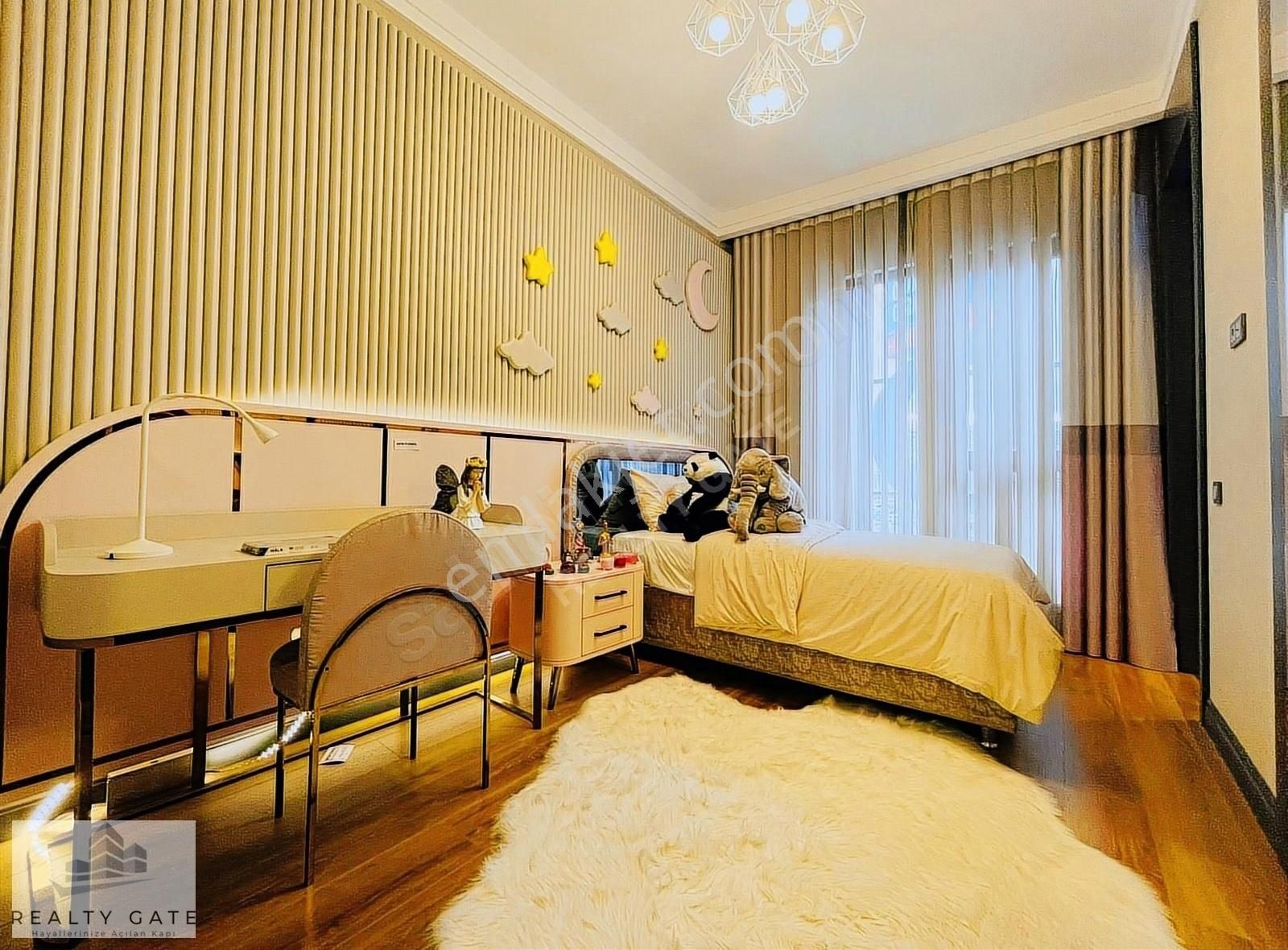 Realty Den Ovacık Bulvarda Muhteşem Lüks Yapısı İle 4+1 Daireler - Görsel 13