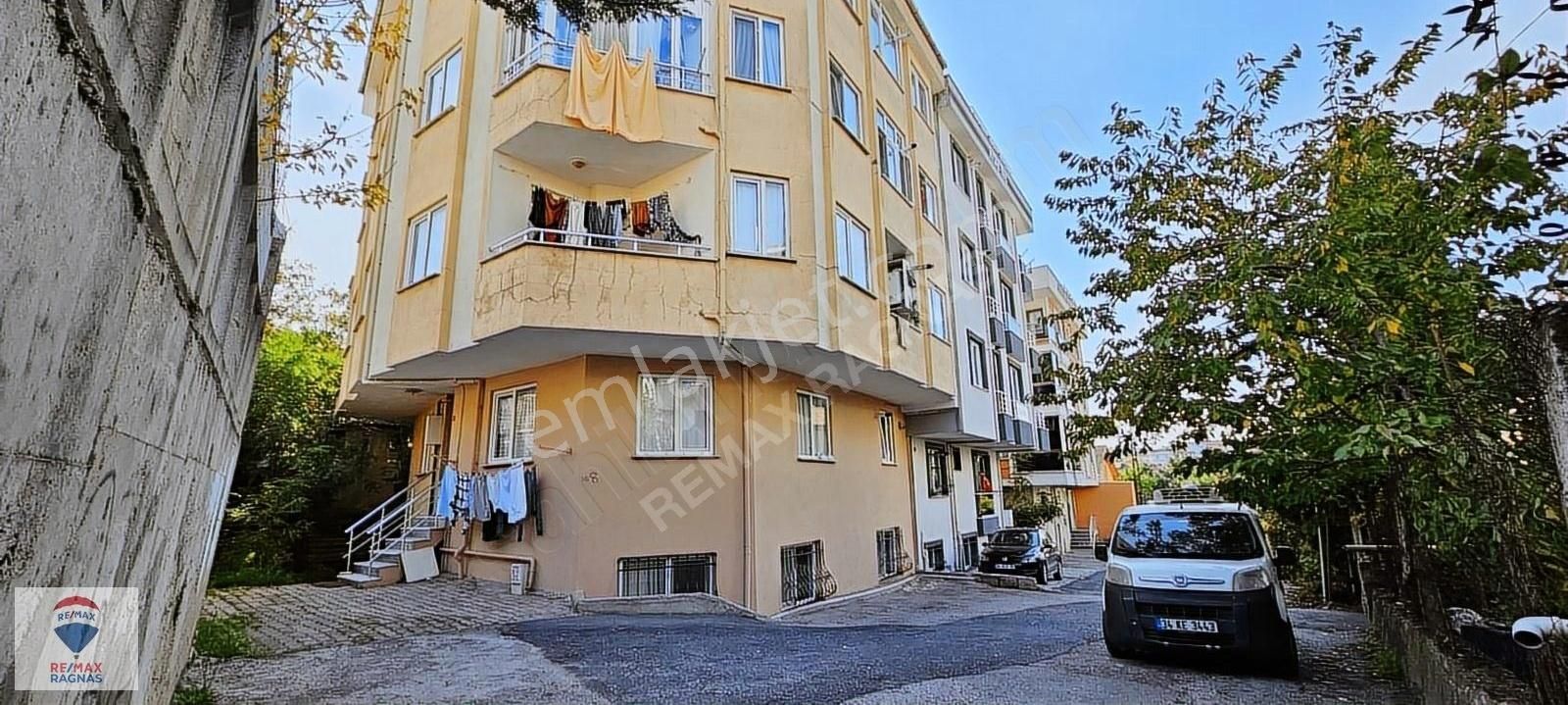 Sancaktepe Emek Satılık Daire Sancaktepe Metroya Yakın 2+1 Daire Bahçeli 80 M² Satılık