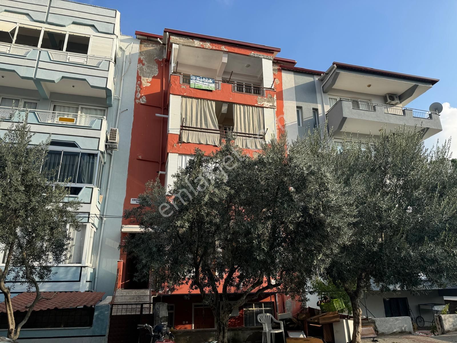 Selçuk Atatürk Satılık Daire  SELÇUK'TA 2+1 SATILIK DAİRE