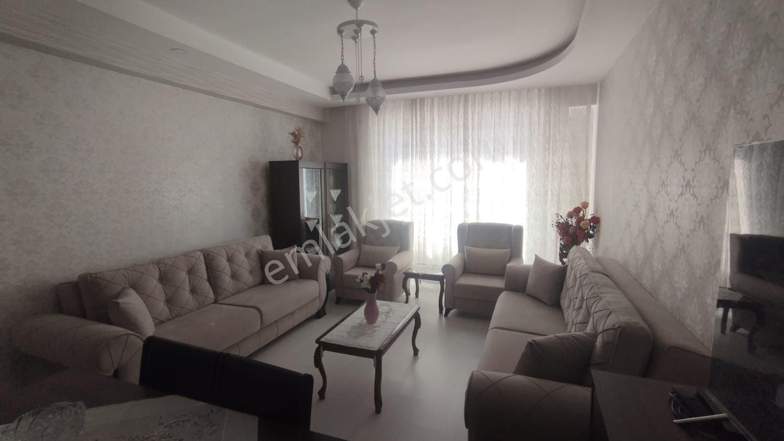 Yenişehir Üçkuyu Kiralık Daire Üçkuyular'da Aydın Yapı Marka Evlerinde Tertemiz 3+1 Kiralık Daire