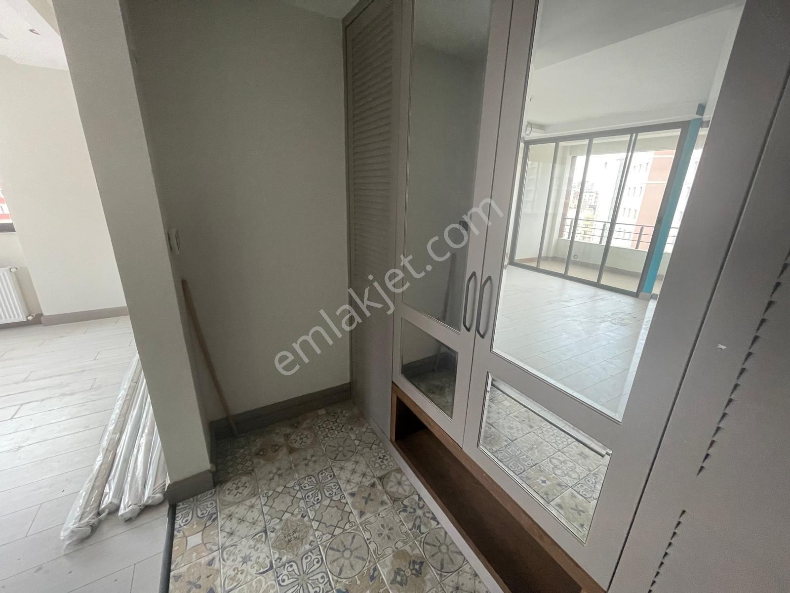 Yenişehir Güvenevler Kiralık Daire  **ROMEDA**'DAN GÜVENEVLER'DE 2+1 KİRALIK SİTEİÇİ AMERİKAN MUTFAK