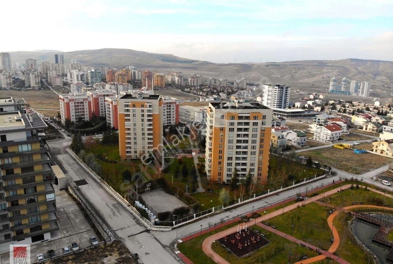 Çankaya Yaşamkent Satılık Daire YAŞAMKENT MESA YONCA EVLER-2 SİTESİNDE MANZARALI ÖNÜ AÇIK 10.KATTA GENİŞ FERAH SATILIK DAİRE