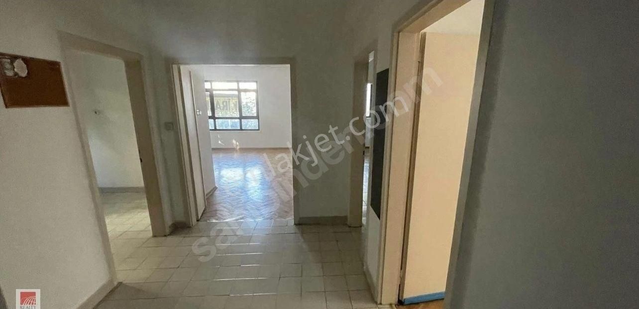 Çankaya Harbiye Kiralık Daire Dikmen Çankaya Polisevinin Arkasında 3+1 Kiralık Daire