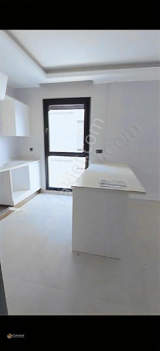 Kuşadası Ege Satılık Daire ŞEHİR MERKEZİNDE LÜKS SATILIK DAİRE