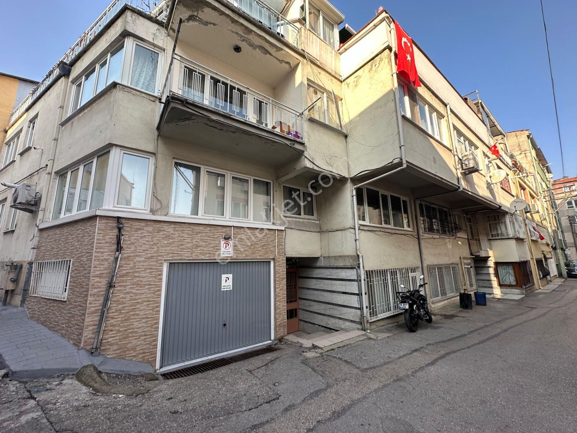 Osmangazi İbrahimpaşa Satılık Daire  Bursa Heykelde Kat Mülkiyetli Bahçeli 2+1 Satılık Daire