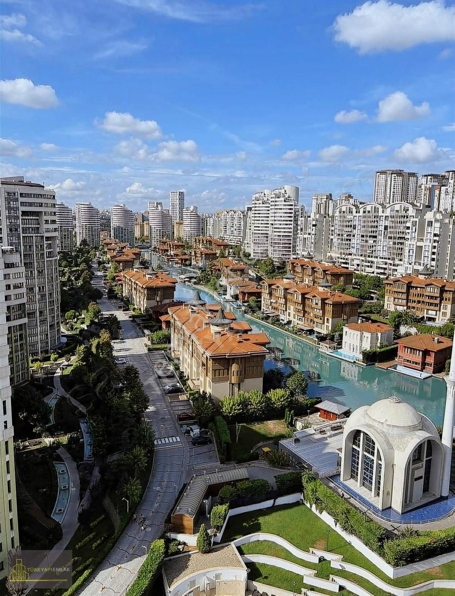 Küçükçekmece Atakent Satılık Daire BOSPHORUS CİTY DE 4+1 SATILIK YALI DAİRESİ