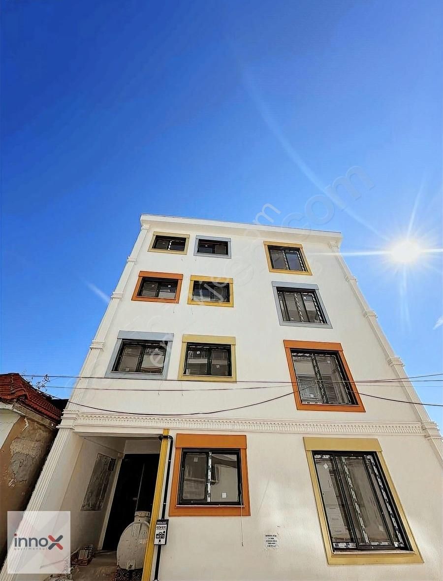 Seferihisar Hıdırlık Satılık Daire SEFERİHİSAR HIDIRLIK'TA 1+1 ARA KAT BALKONLU SATILIK DAİRE