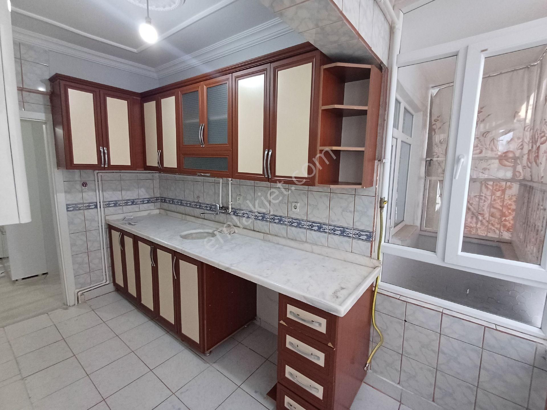 Yenişehir Kooperatifler Satılık Daire SATILIK 2+1 DAİRE OFİS CUMARTESİ PAZAR SOKAĞI