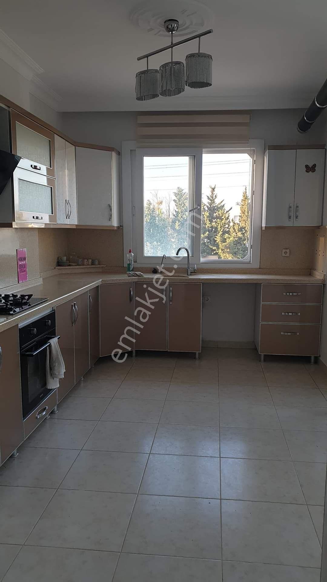 Arsuz Gökmeydan Kiralık Daire KİRALİK DAİRE GÖKMEYDAN MH HÜKÜMET KONAĞINA YAKIN 