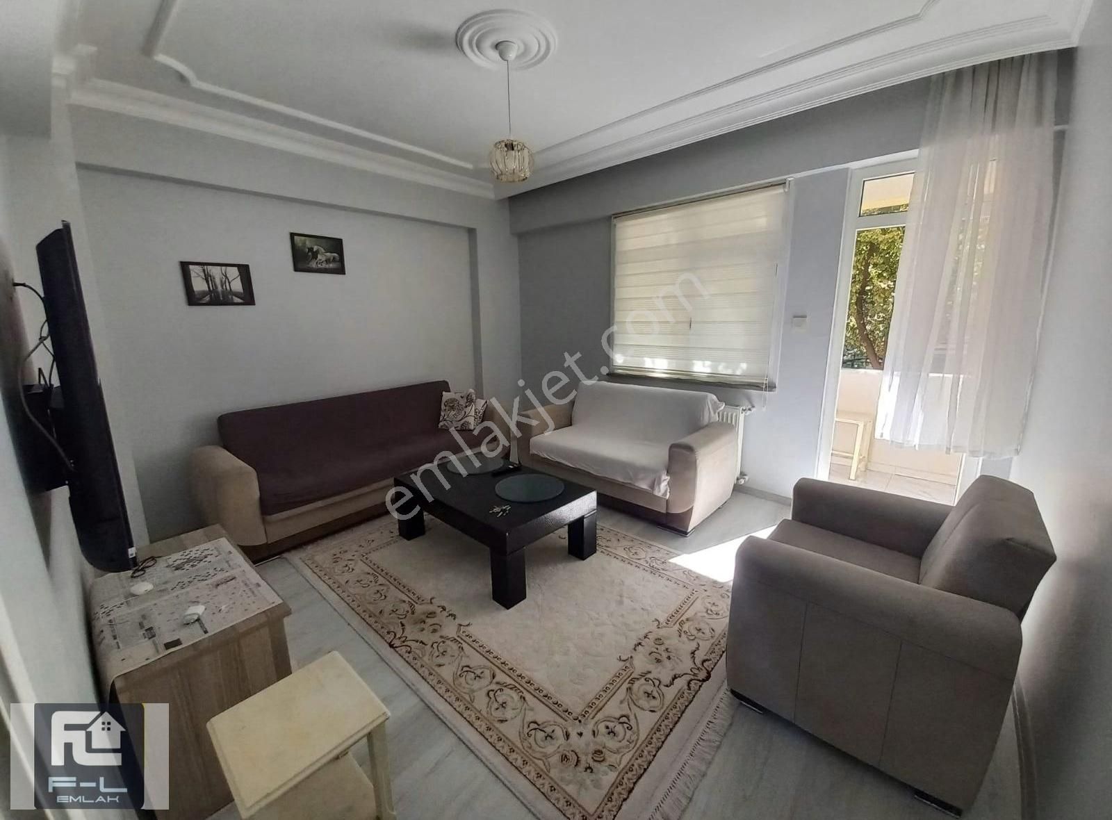 Ümraniye Ihlamurkuyu Eşyalı Kiralık Daire FL EMLAKTAN IHLAMURKUYU METRO YAKINI 3+1 EŞYALI BEKARA ÖĞRENCİYE