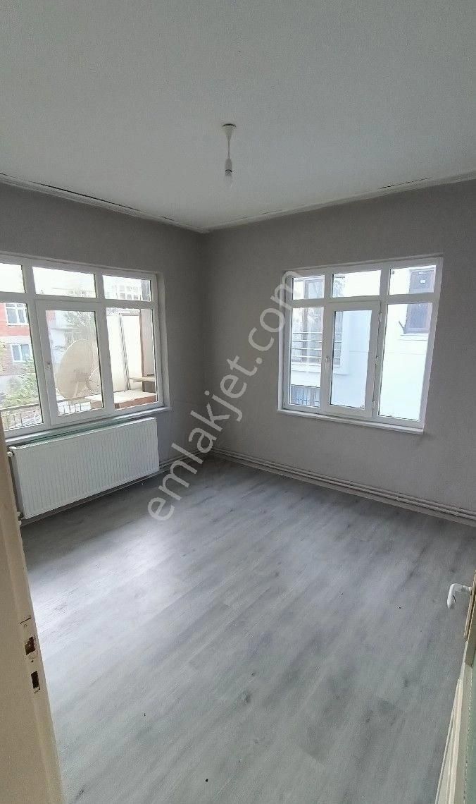 Süleymanpaşa Ortacami Kiralık Daire Muratlı Caddesi Alt Kısmı 2.kat 2+1 Kiralık Daire