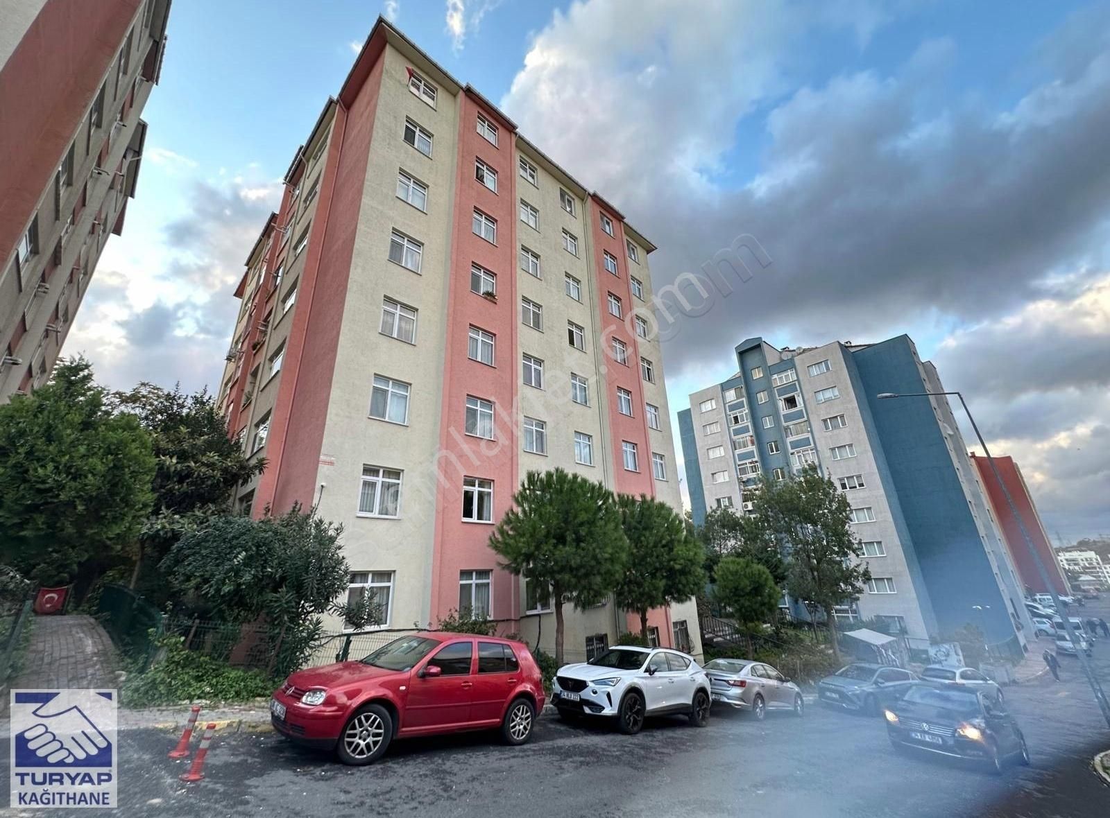 Eyüpsultan Güzeltepe Satılık Daire TURYAP'TAN GÜZELTEPE BELEDİYE BLOKLARINDA SATILIK 3+1 DAİRE