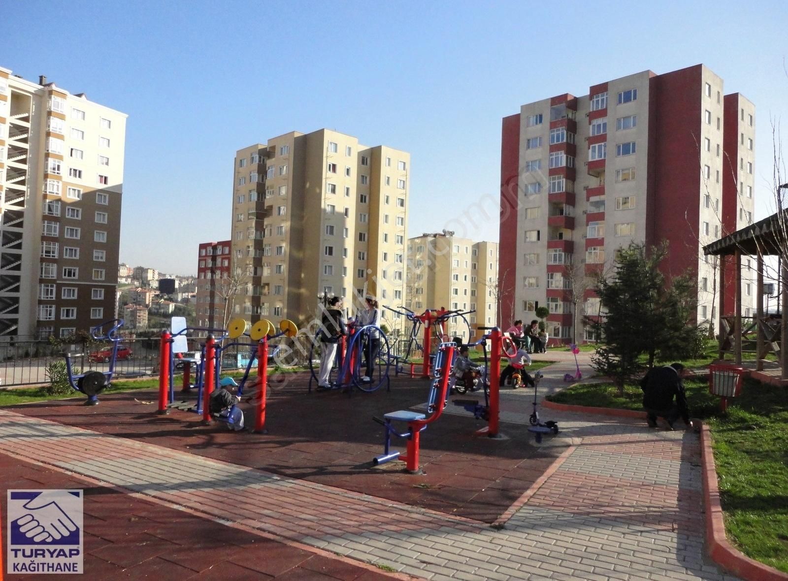 Kağıthane Nurtepe Satılık Daire TURYAP'TAN SADABAT EVLERİNDE SATILIK 2+1 120 M2 DAİRE