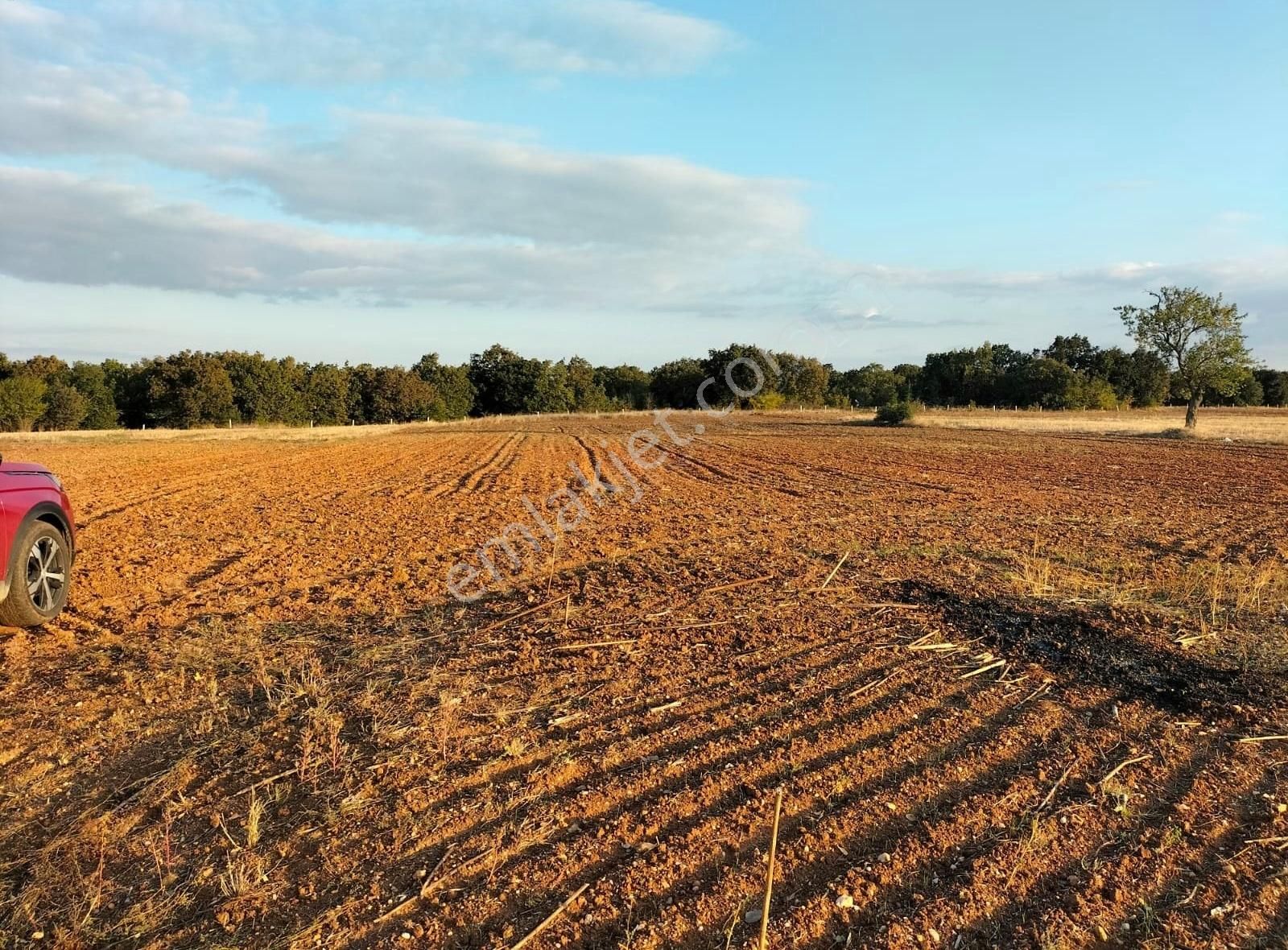 Lüleburgaz Ertuğrul Köyü Satılık Tarla Lüleburgaz Ertuğrul Köy De 2500 M2 Satılık Tarla!!