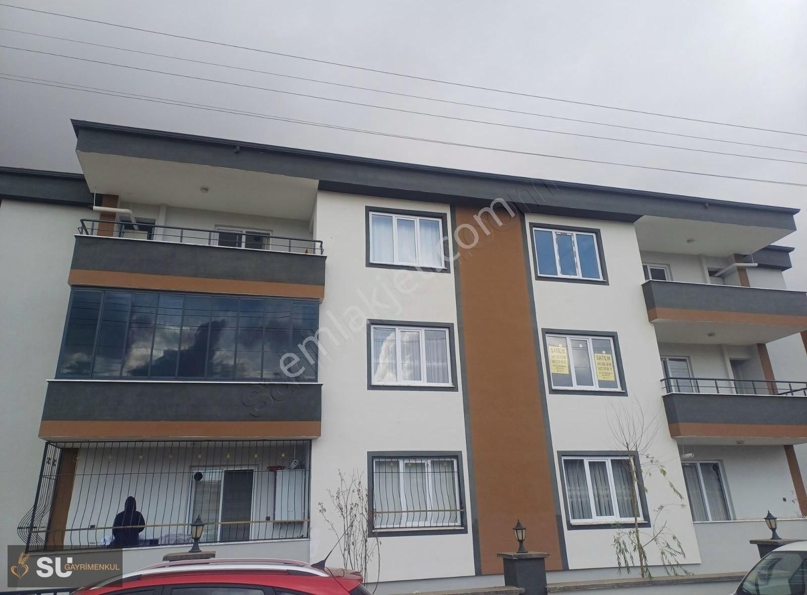 Şehitkamil Erikli Satılık Daire SU GAYRIMENKULDEN AK TOPRAKTA AILE APARTMANI 2+1 SATILIK DAIRE