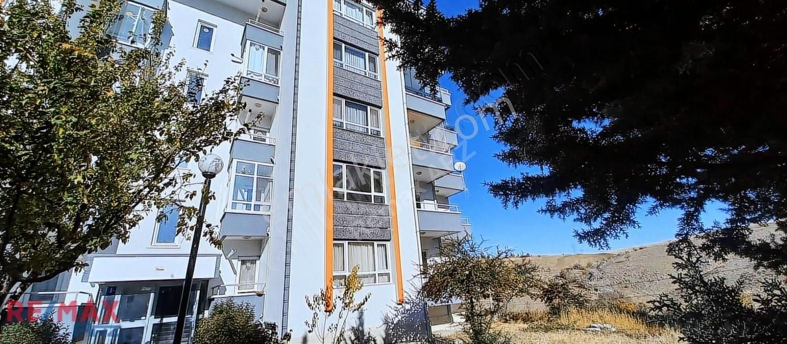 Gölbaşı Tulumtaş Satılık Daire TULUMTAŞ IHLAMUR VADİ SİTESİNDE SATILIK DAİRE ve ARSA PAYI