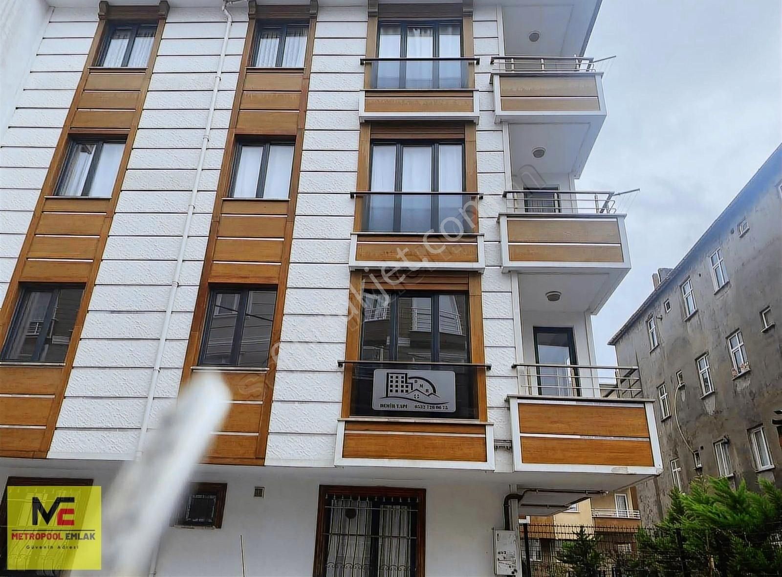 Sancaktepe Meclis Havalimanına Yakın Kiralık Daire ACİL MECLİS MAHALLESİ FULL EŞYALI 1+1 KİRALIK CATIKATI